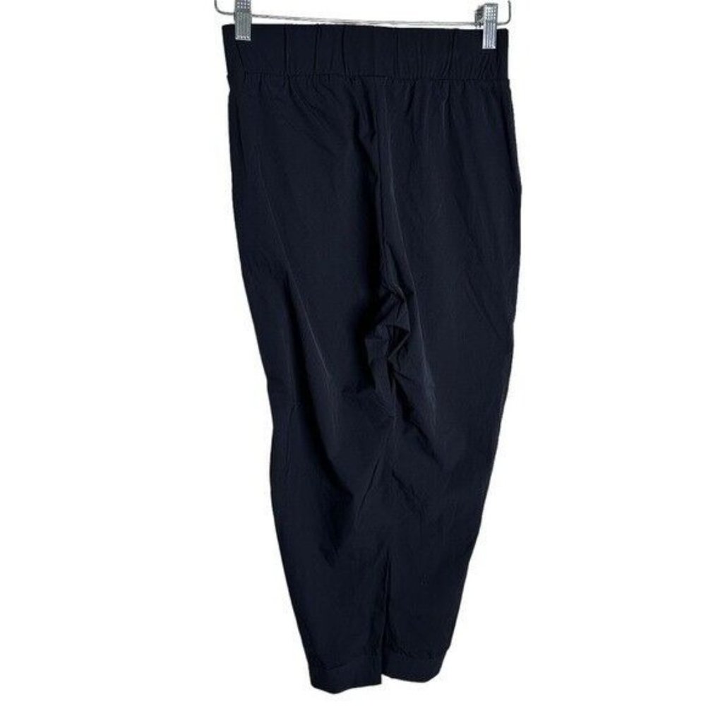 Nike Bliss Luxe Women's Slim Fit Training Pants Joggers BlackCV5848-010 Small - Picture 3 of 12